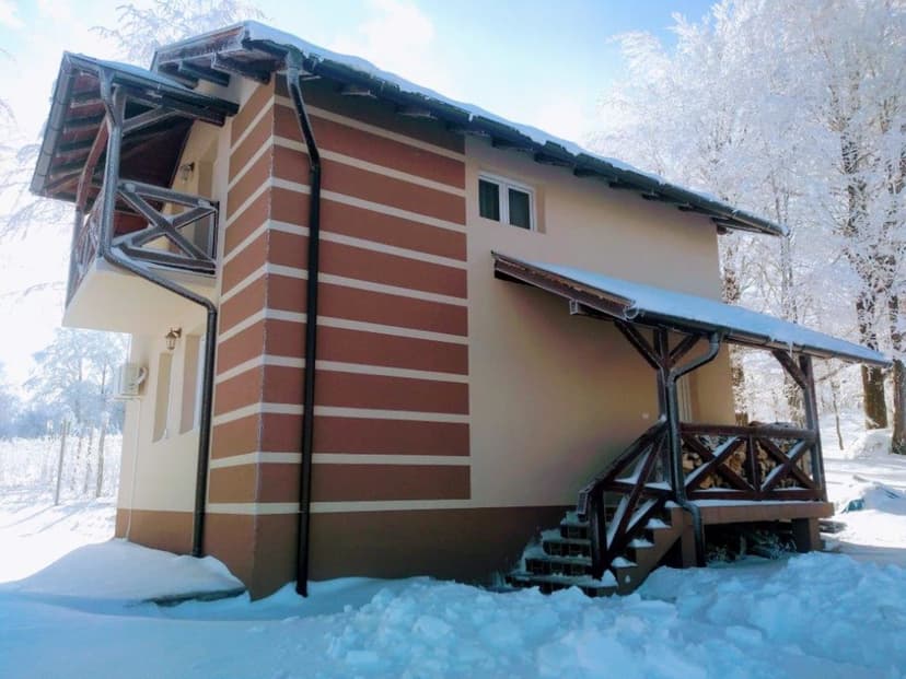  Vikendica Kuća za odmor BISER na planini Goč Goč