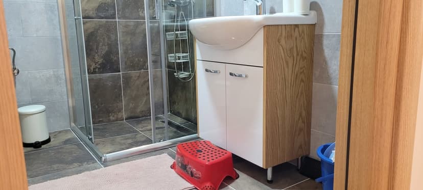 Kupatilo Apartman Alf apartman roza Zlatibor